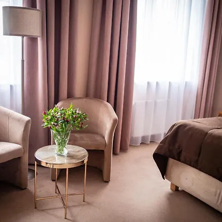 Focus 3* שצ'צ'ין